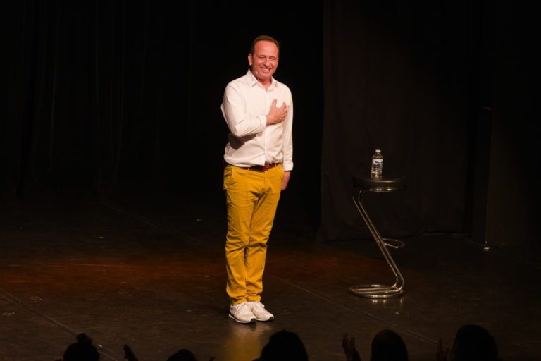 Spectacle : On ne s’emmerde plus