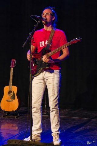 NO PUEDE PARAR_ZF54355