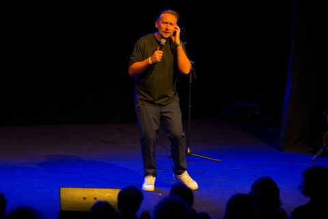 Et dieu créa… la voix-_ZF548862323_DxO