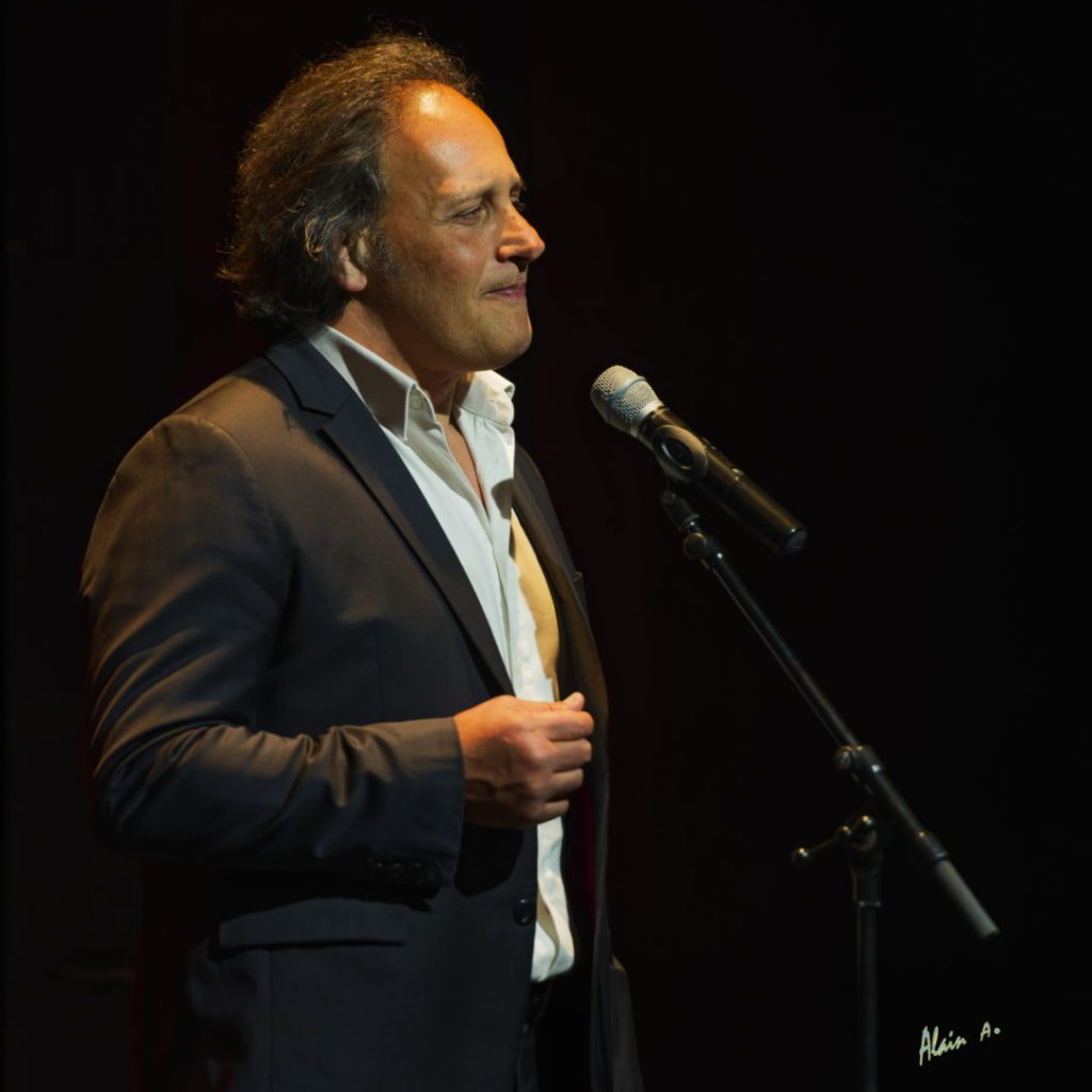 Café Tango – Omar Hassan