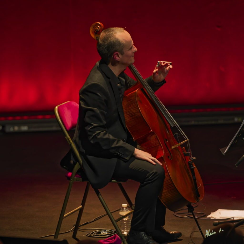 Café Tango – Omar Hassan