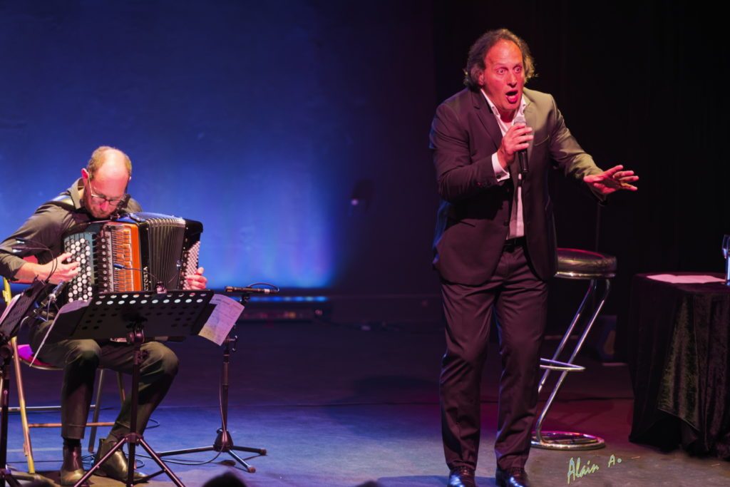 Café Tango – Omar Hassan